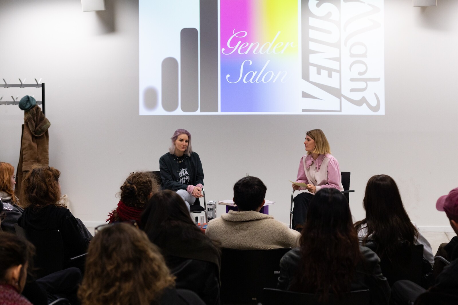 20.11.24 Queere Identitäten