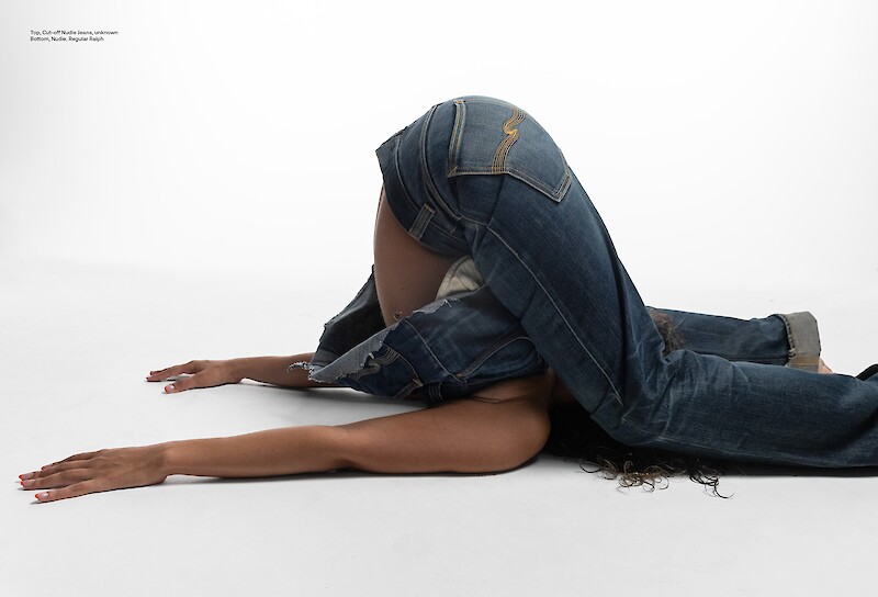 Rebecca Loren Aebi, Laura Balsiger, Tendai Bollinger, Yannick Burkard: The Nudie Truth