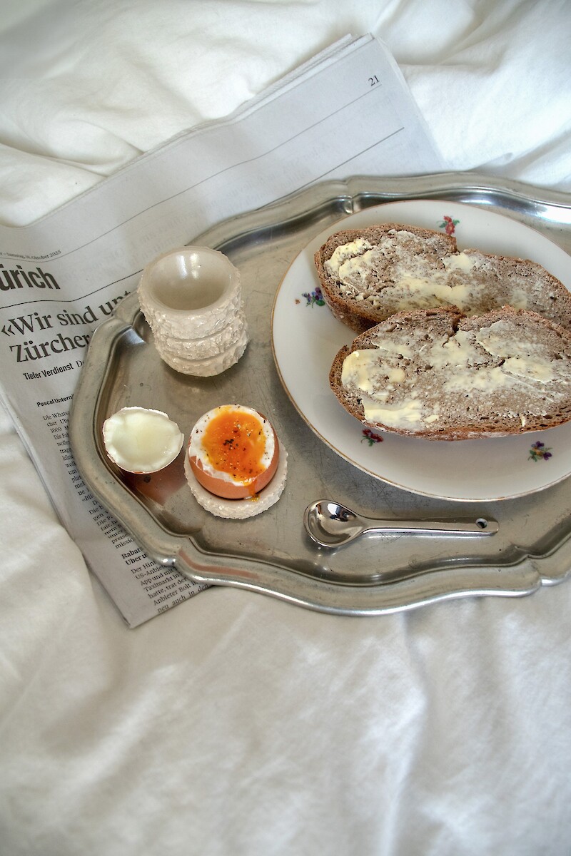 Eierbecher, Linda Hirt