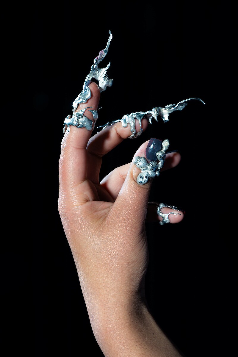 Spike – sculptural jewelry for dining, Keana Enz, 2025