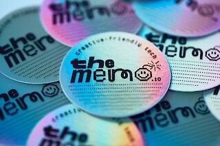 Der vermehrte Einsatz von KI wird eine Welle an Veränderungen mit sich bringen. Das Design-Artefakt «the memo» fokussiert deshalb auf die Zukunftsfähigkeit und das Upskilling von Kreativschaffenden.